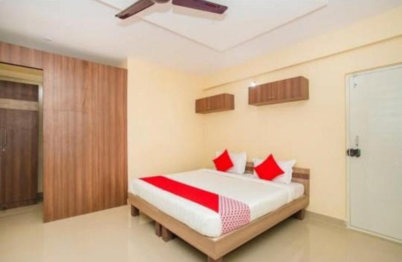 Vivid Homes By Wb Inn Bangalore Exterior foto